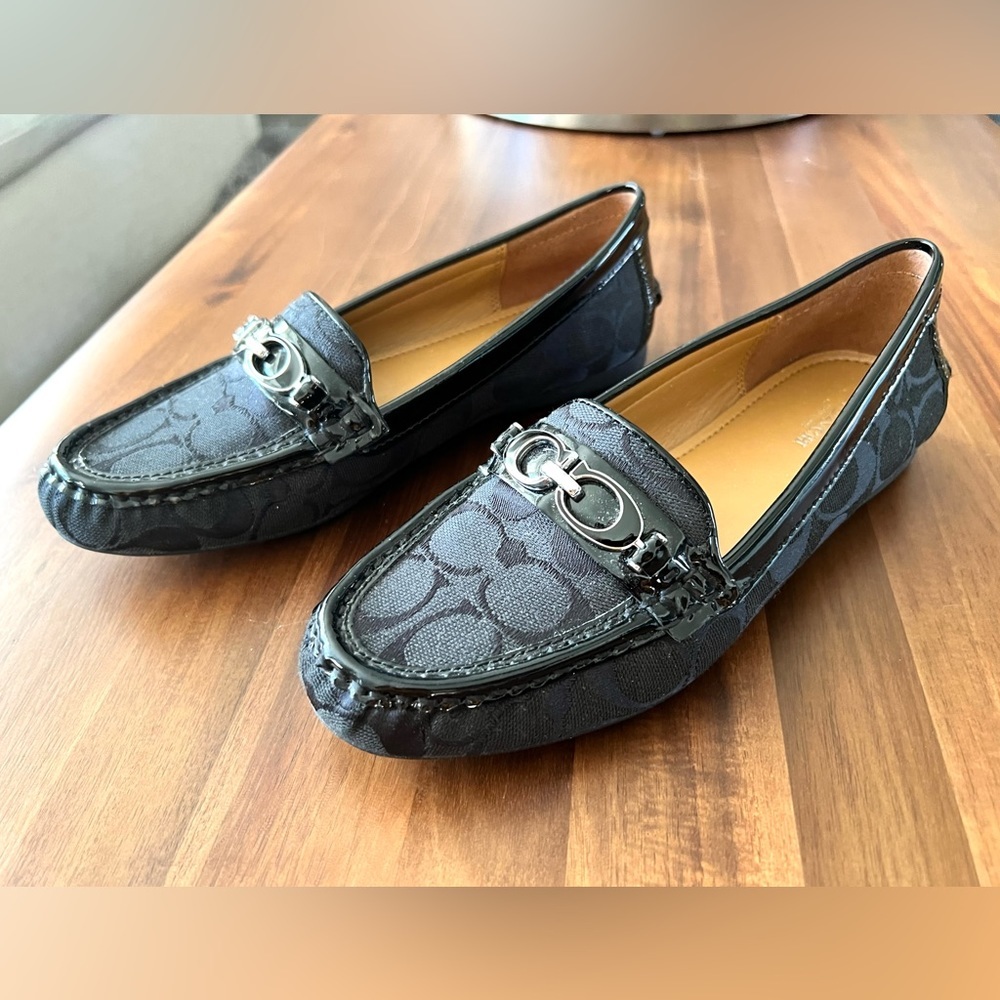 Vintage Coach Fortunata Signature Pattern Loafers